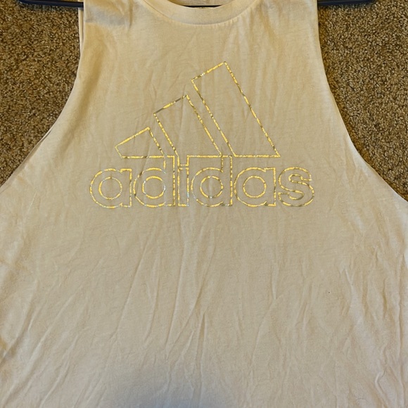 Adidas The Go-To Performance Tee - Size Large - Picture 3 of 5